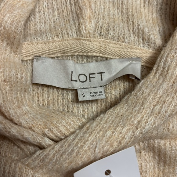 Loft Women’s hooded shirt - Picture 3 of 3